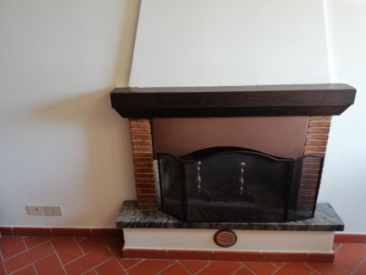 La Casa Del Gigli Apartment Monte San Savino Luaran gambar